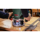 Kép 3/7 - Bosch POF 1400 ACE felsőmaró kofferben, marófej készlettel, 1.4kW, 6-8mm
