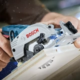 Kép 3/5 - Bosch GKS 12V-26 akkus körfűrész, 12V, 85mm (akku és töltő nélkül)