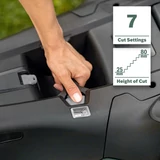 Kép 2/6 - Bosch AdvancedRotak 36-750 akkus fűnyíró, 36V (4Ah akkuval és töltővel)