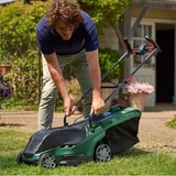 Kép 5/7 - Bosch UniversalRotak 450 elektromos fűnyíró, 1.3kW, 230V, 34cm