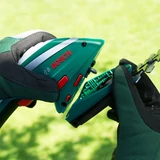 Kép 3/6 - Bosch ISIO 3 akkus fű- és sövénynyíró készlet, töltővel, 3.6V