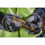 Kép 3/3 - DeWalt Tördelhető pengés kés, műanyag rögzítő csavarral 18mm