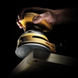 Kép 3/3 - DeWalt DTM8683 Extreme Excenter csiszolóháló, 225mm, 240g, 5db