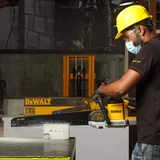 Kép 8/8 - DeWalt DWE397 Alligator fűrész, 1.7kW, 43cm