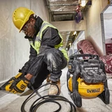 Kép 5/5 - DeWalt DCC1054T2 XR akkus kompresszor, 54V, 10L, 9.3bar (2db 6.0Ah akkuval és töltővel)