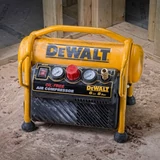Kép 3/3 - DeWalt DPC6MRC kompresszor, 1.1kW, 6L, 8bar