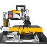 Kép 2/4 - DeWalt D24000 vizes csempevágó, 1.6kW, 250mm
