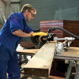 Kép 5/6 - DeWalt DW712N gérvágó fűrész, 930W, 216mm