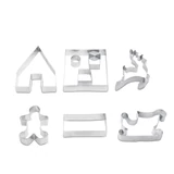 Kép 2/3 - Family Christmas sütikiszúró forma, 3D mézeskalács házikó, 9db-os