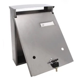 Kép 4/4 - Kültéri, álló, felnyíló postaláda névtartóval "Minima", inox, 21x31cm