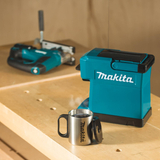 Kép 5/7 - Makita DCM501 akkus kávéfőző, 18V (akku és töltő nélkül)