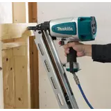 Kép 4/4 - Makita AN924 levegős szögbelövő, síktáras, 50-90mm, 4.9-8.3bar