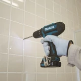 Kép 3/21 - Makita CLX233SAX1 akkus gépszett hűtődobozzal, HP331D+MP100D+ADP08, 12Vmax Li-ion, 1x2.0Ah
