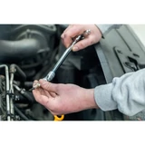 Kép 6/8 - Stanley FatMax csuklós izzítógyertya kulcs 10mm