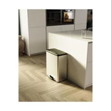 Kép 2/2 - Curver Deco-bin pedálos szemetes, ezüst 65l