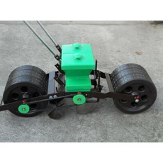 K2.2 kézi vetőgép ikersoros sorkerekes, 15 cm-es sortávolsággal K2.2 kézi vetőgép ikersoros sorkerekes, 15 cm-es sortávolsággal