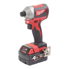 Milwaukee M18 CBLID-402C akkus ütvecsavarozó 1/4&quot;, 2x4.0 Ah akkuval és töltővel