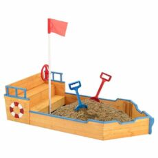 Kalózhajó formájú homokozó, kormánykerékkel és zászlóval