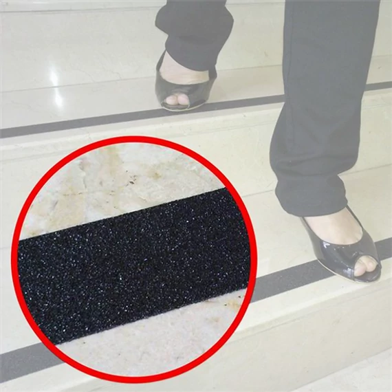 SB csúszásgátló szalag, fekete, 19x600mm, 6db