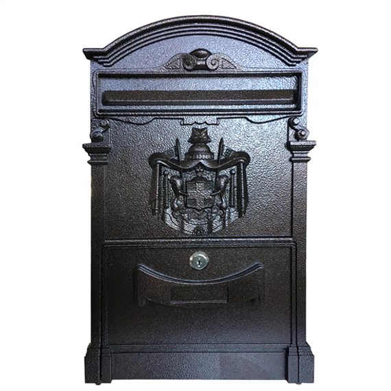 Kültéri, álló postaláda "Börzsöny", barna, 26x42cm