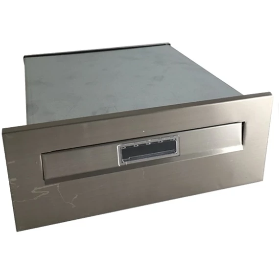 Oszlopba építhető postaláda névtartóval, inox, 26x10cm, 25-46cm