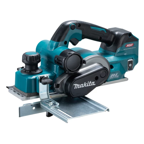 Makita KP001G akkus gyalu, 40V, 82mm (2db 4Ah akkuval és töltővel)