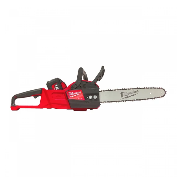 Milwaukee M18 FCHS35-1akkus láncfűrész 35cm, 2x12.0Ah akkuval és töltővel